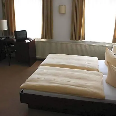 Diening 3* Essen
